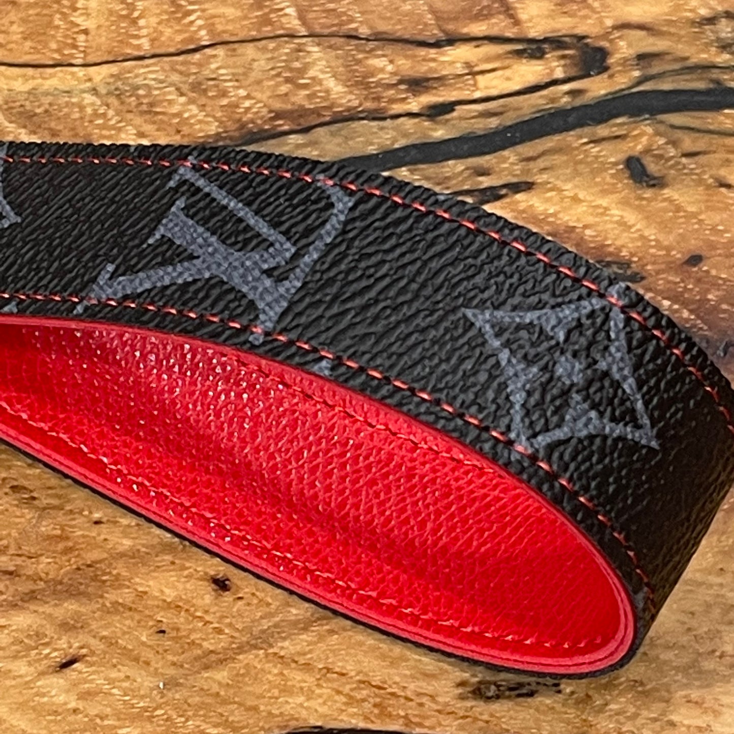 Black x Red Full Strap Keychain