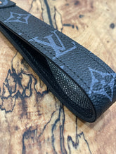 Load image into Gallery viewer, Black on Black Swivel Keychain