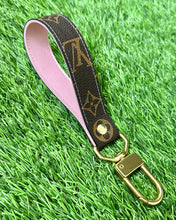 Load image into Gallery viewer, Brown on Pink Swivel Keychain
