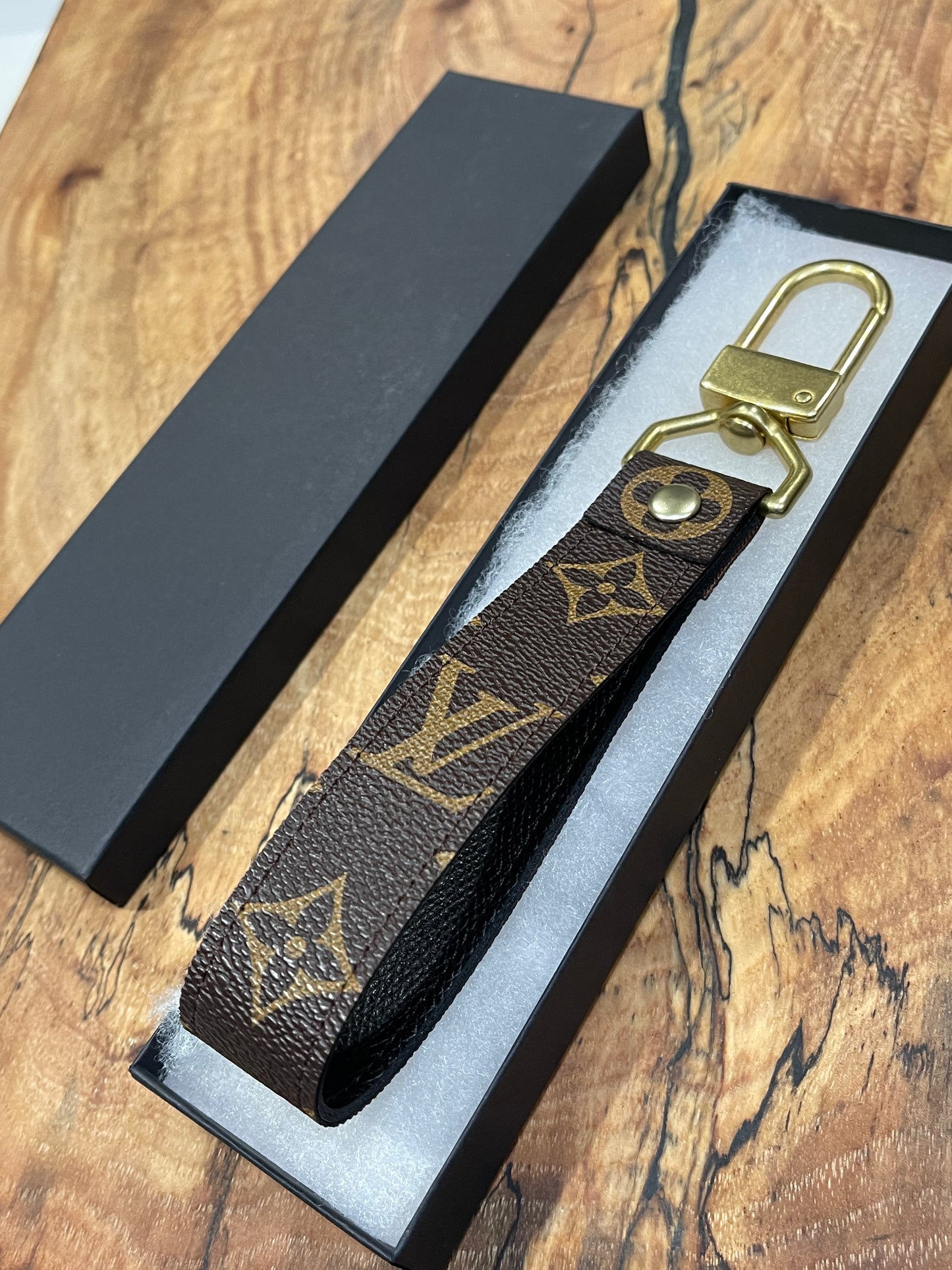 Brown Monogram Full Strap Swivel Keychain