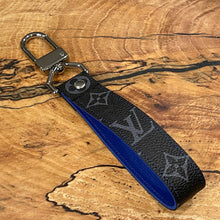 Load image into Gallery viewer, Black on Blue Swivel Keychain
